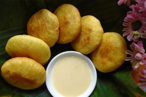 Bánh khoai lang giòn nhân đậu xanh cho bé mê mẩn