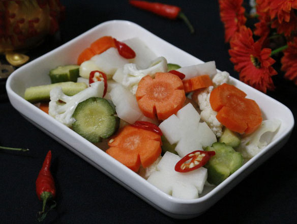 thu ngay cach lam rau cu muoi chua ngot ngon het say